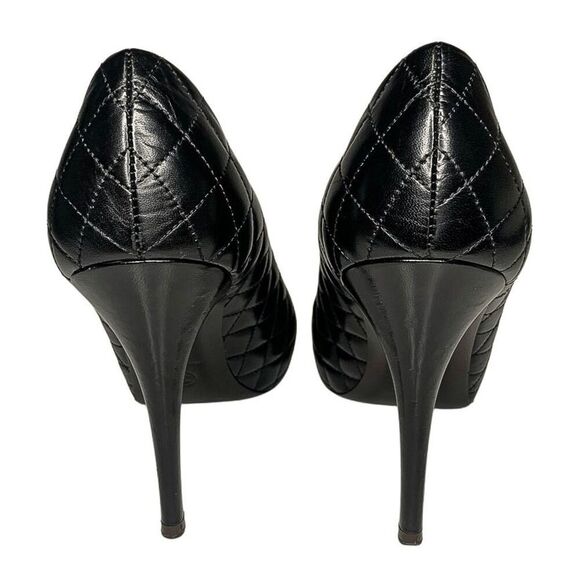 Chanel Black Quilted Leather Pumps Perforated CC Logo Size 39 EU High Heels - Picture 8 of 12